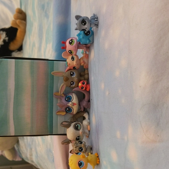 Littlest pet shop (old version and new version) - Picture 4 of 5